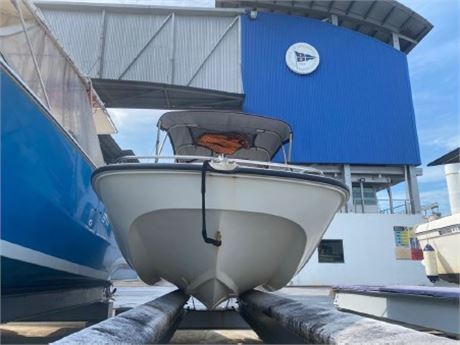 1986 Boston Whaler Newport 17 For Sale