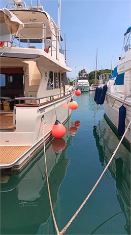 2010 Clipper 48' Trawler For Sale