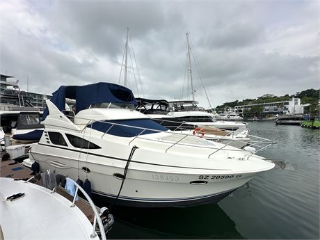 2007 Silverton 43 Sport Bridge Boat for Sale in Singapore