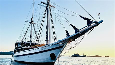 2000 Custom Phinisi 106 Schooner Sailboat for Sale in Indonesia