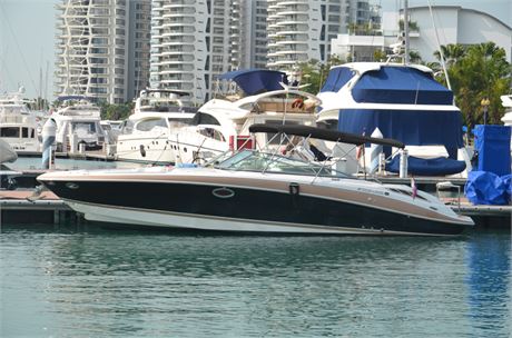 2010 Four Winns H310 Power Boat for Sale in Singapore