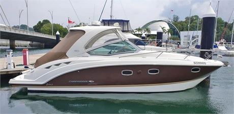 2014 Chaparral 330 Signature For Sale in Singapore